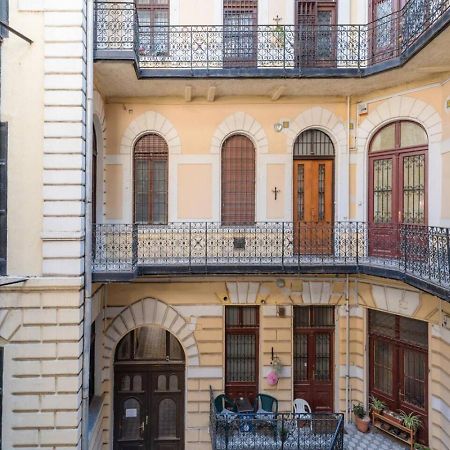 Studio Inn - Palace District Budapeste Exterior foto